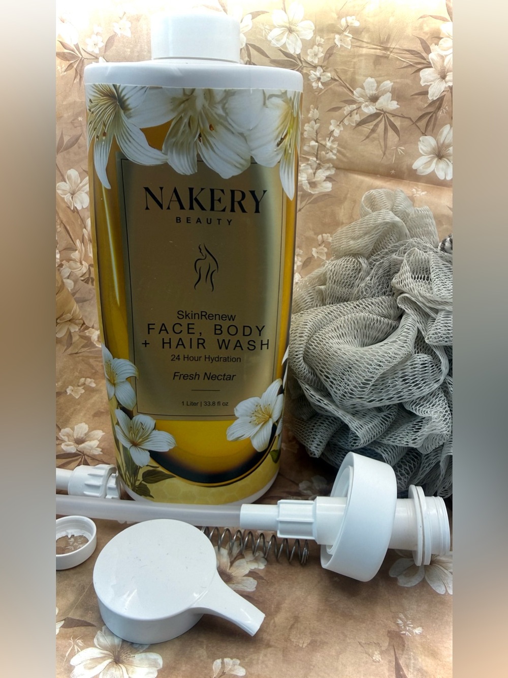 Nakery Beauty Fresh Nectar Face, Body & Hair Wash - 1 LITER! W/ FREE Luffa